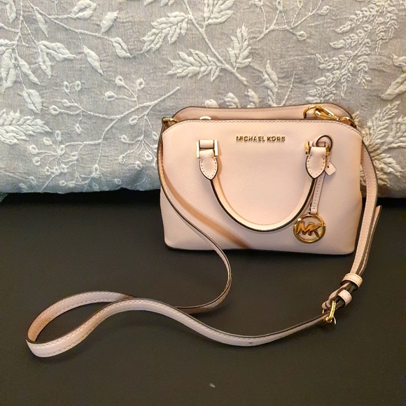 Michael Kors Pink Crossbody Bag - Picture 2 of 9